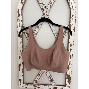 Evelyn & Bobbie The Bobbie Scoop Bra  Women's XL